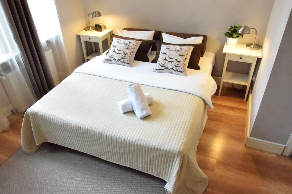 Blooms Inn - City Center Poznan By Friendly Apartments Exterior photo