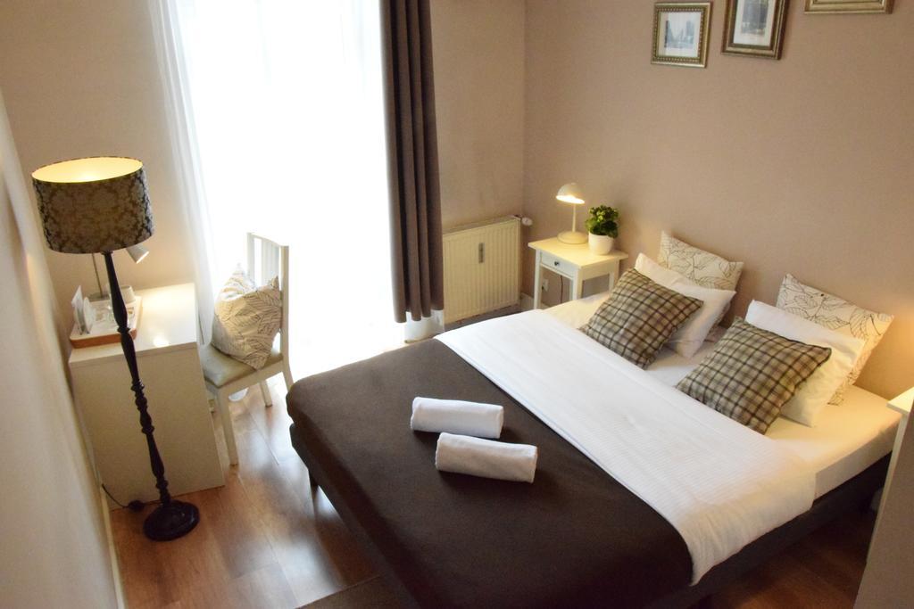 Blooms Inn - City Center Poznan By Friendly Apartments Exterior photo