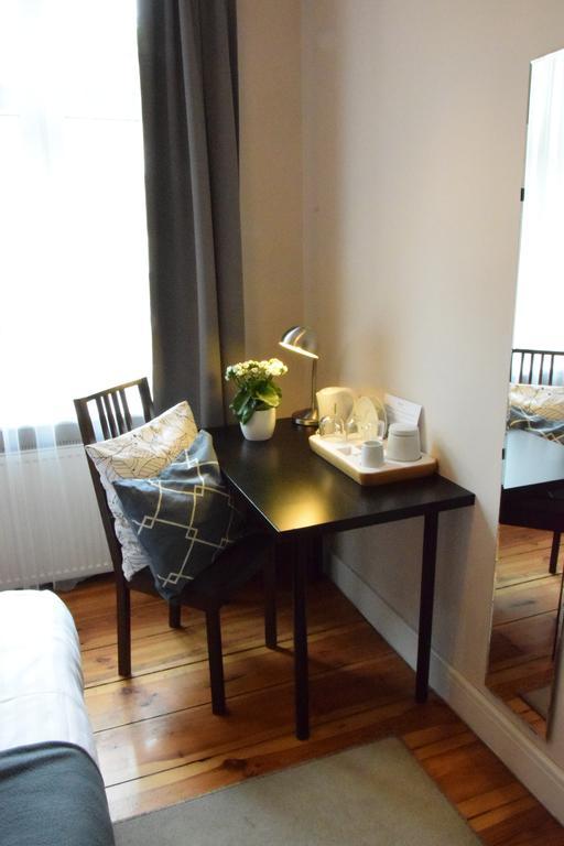 Blooms Inn - City Center Poznan By Friendly Apartments Exterior photo