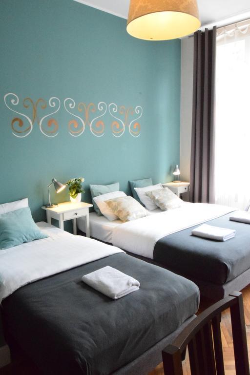 Blooms Inn - City Center Poznan By Friendly Apartments Exterior photo