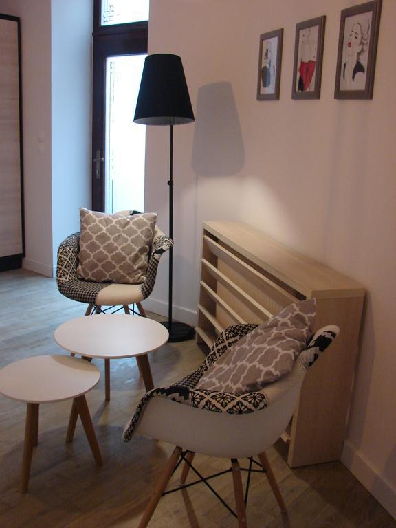 Blooms Inn - City Center Poznan By Friendly Apartments Exterior photo